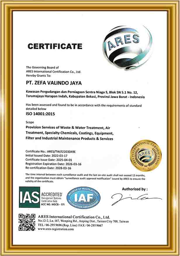 ISO 14001 adalah standar internasional yang menetapkan persyaratan untuk Sistem Manajemen Lingkungan (SML). Standar ini memberikan kerangka kerja bagi organisasi untuk mengelola dampak lingkungan dari kegiatan mereka, meningkatkan kinerja lingkungan, dan mematuhi peraturan yang berlaku. 